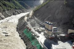 <b>成都青羊：跨界转型揽下全球 老牌电缆新蓉的“</b>